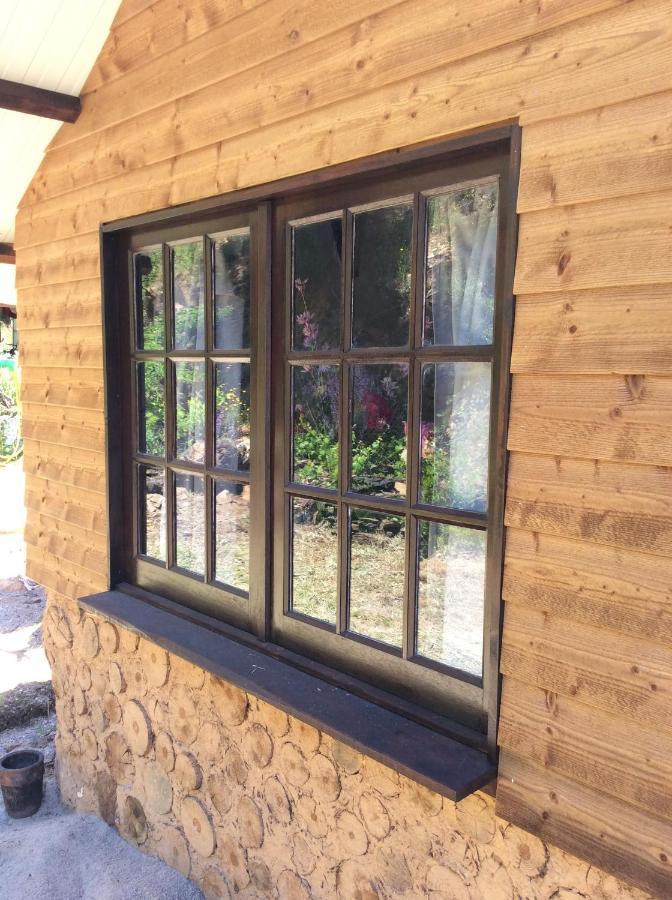 Unique Tiny House With Natural Building Techniques Figueiro Dos Vinhos Eksteriør bilde
